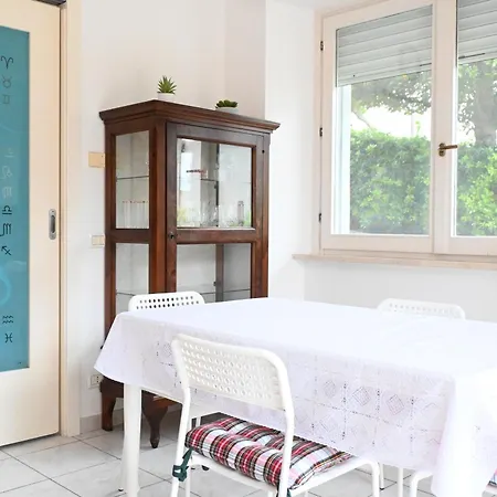 S349 - Sirolo, Comodo Bilocale Con Patio Esterno *
